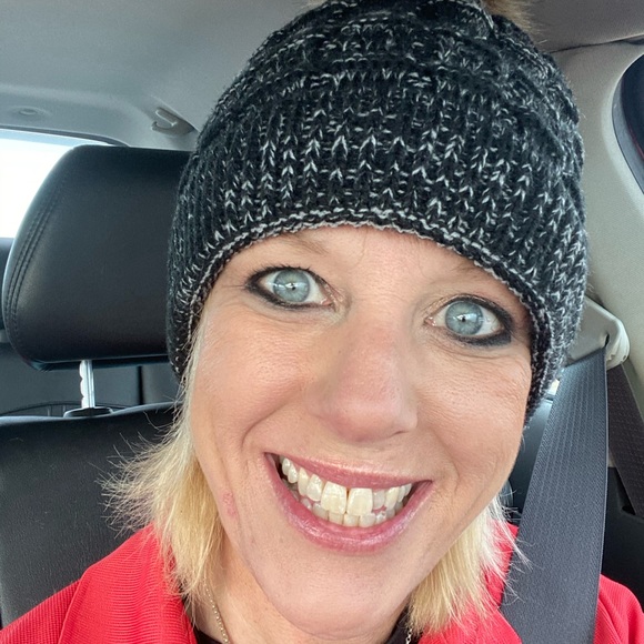 Just being me - Picture 5 of 6